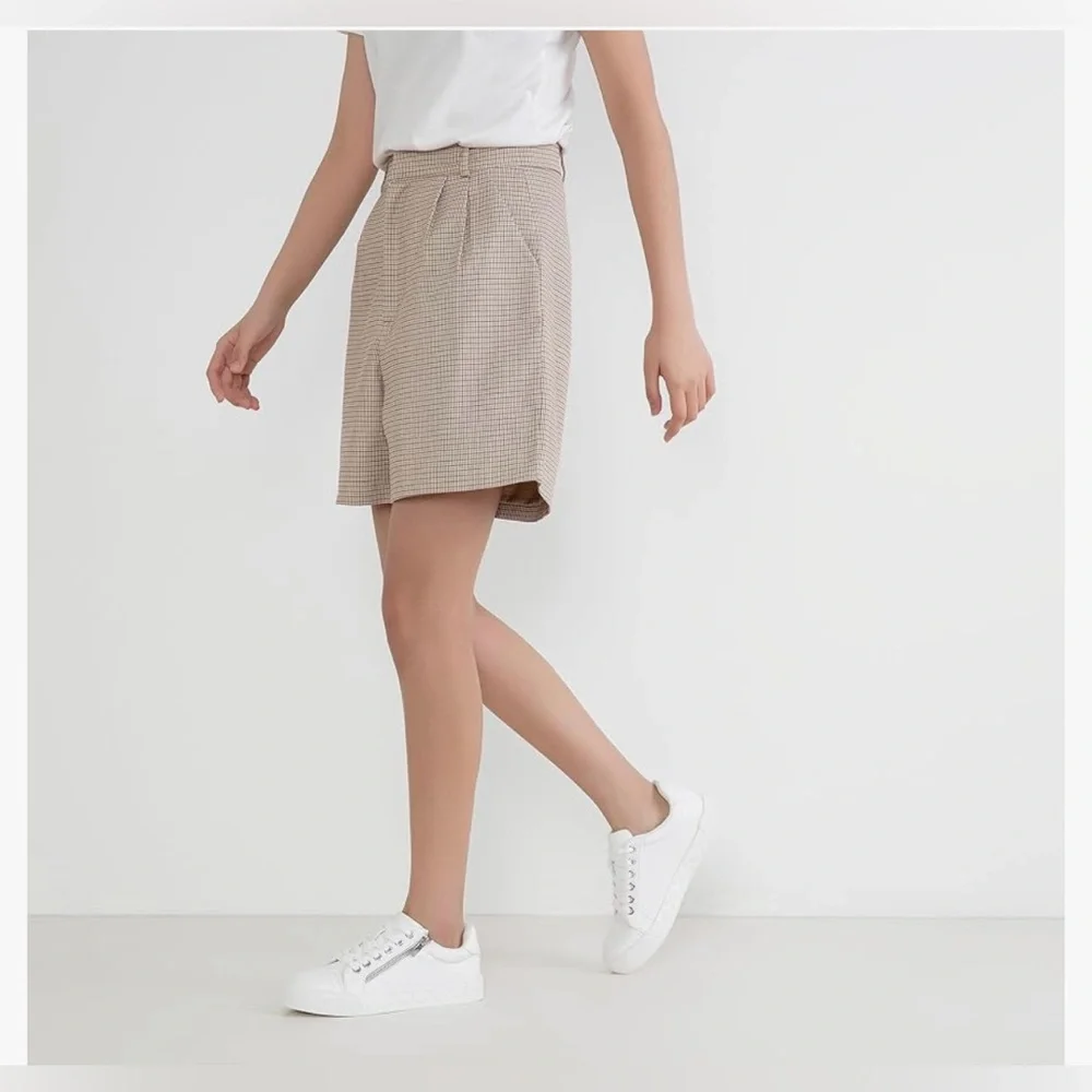 NWT By Jeossy‎ in Milan Casual Fashion Sneaker With Zipper in White - Size 9